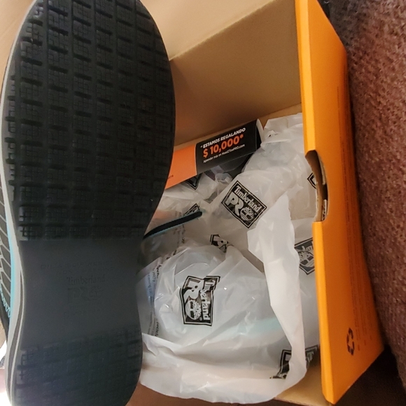 Timberland Pro Powerdrive with MAXTRAX soft toe - Picture 2 of 6